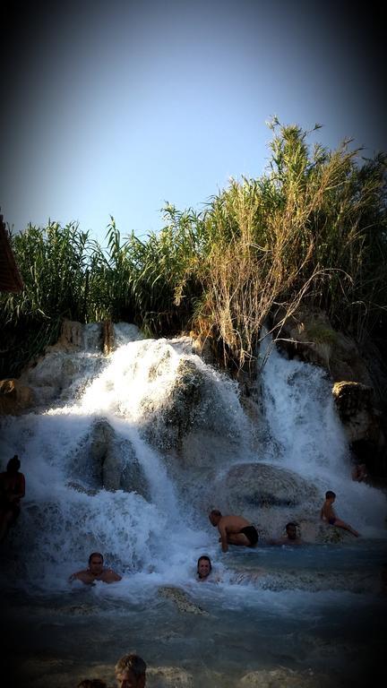 Agriturismo Sugheretello Semproniano Kültér fotó