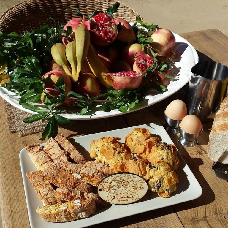 Agriturismo Sugheretello Semproniano Kültér fotó