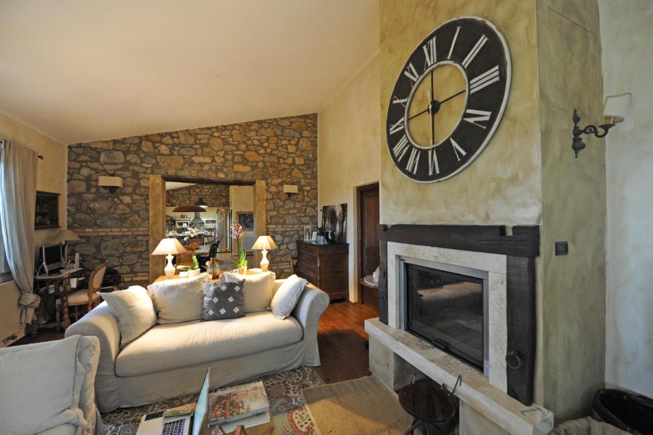Agriturismo Sugheretello Semproniano Kültér fotó